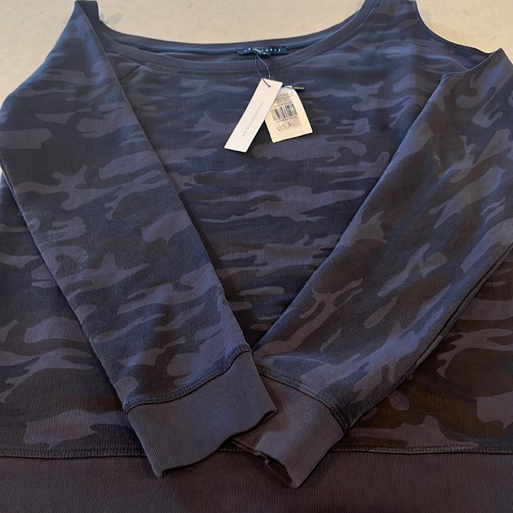 NWT camo off the shoulder sweatshirt